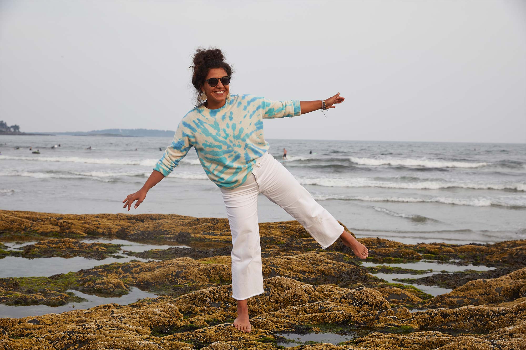 Jordan Parks walking around beach